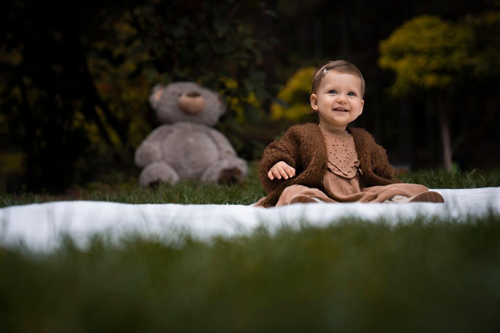 baby, child, bear, love, family, celebration-7648901.jpg